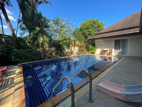 Villa Jolo - Quite 3-bedroom Pool&amp;Garden Villa