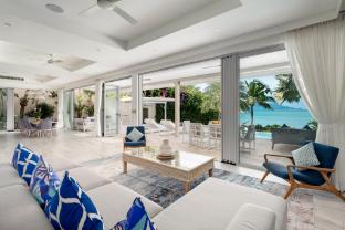 Villa Maliya | 5BR Beachfront Luxury w/ Ocean View