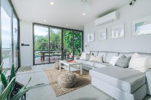 Villa Marbella Grande Beachfront