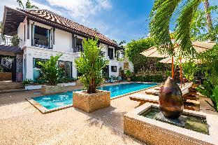 Villa Matisse with Beach Access + Private Pool