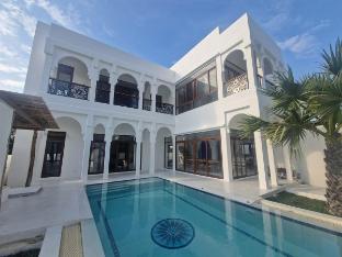 Villa Monam, south of HUA HIN