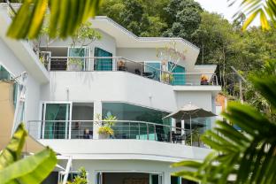 Villa Namaste 7BR Luxury Seaview - Full services