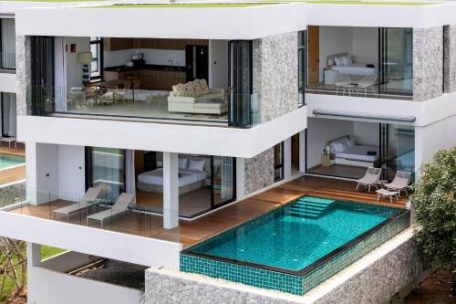 Villa Serenity Bay, Modern 4-BR Partial Sea View villa