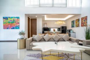 Villa Sky – Luxury 4BR Retreat