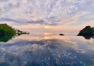 Villa Yang - Luxury Cliffside Pool I Sunset View