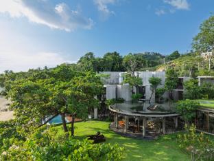 Vows Villa Beachfront