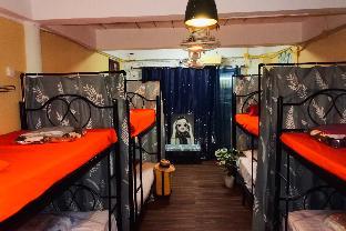 Walking street Hostel at Haadrin