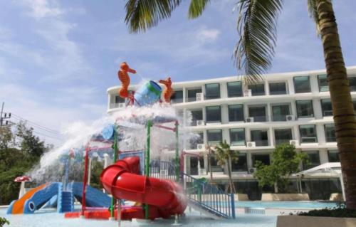 Water park Rawai Beach 200m Nai Han king bedroom