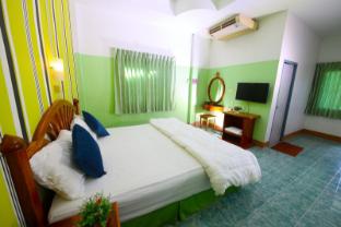 Wavepoint Resort