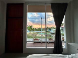 WoodView Resort