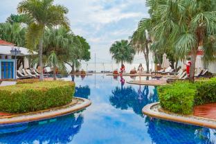 Wora Bura Hua Hin Resort &amp; Spa