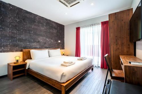 X GO INN Sukhumvit Soi 20 BTS Asok