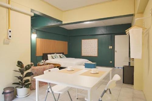 X GO INN The Grand Palace โกอินน์ MRT สามยอด