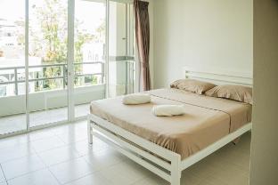 Zero Zero One Hostel