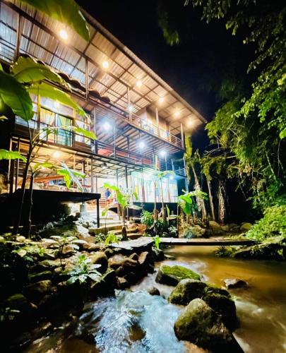 กฤษณาธาราโฮมสเตย์ ป่าเหมี้ยง Kritsanathara Homestay