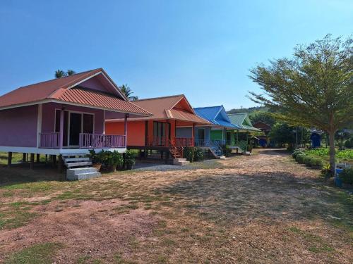 ทุ่งนา รีสอร์ท Rice Field Resort