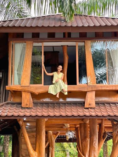 บ้านต้นไม้ The Tree House ณคอนศรี ใกล้วัดเจดีย์ ไอ้ไข่