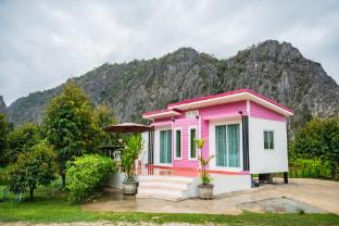 บ้านในสวนรีสอร์ท หุบป่าตาด (บ้านรักเขา)
