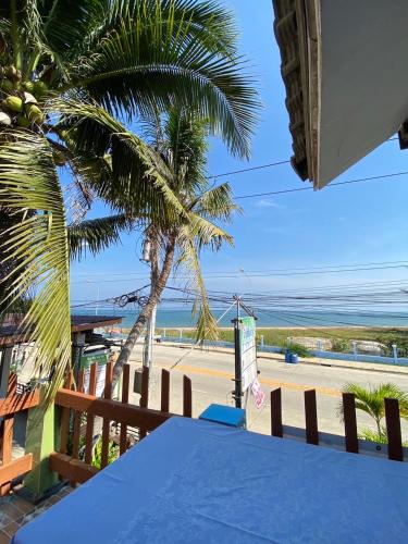 ห้องพักบ้านริมหาด ปากน้ำปราณ