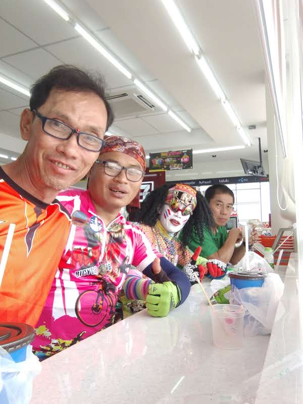 Khun Taew Restaurant