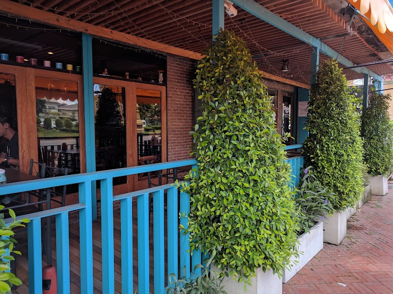 Matoy Cafe