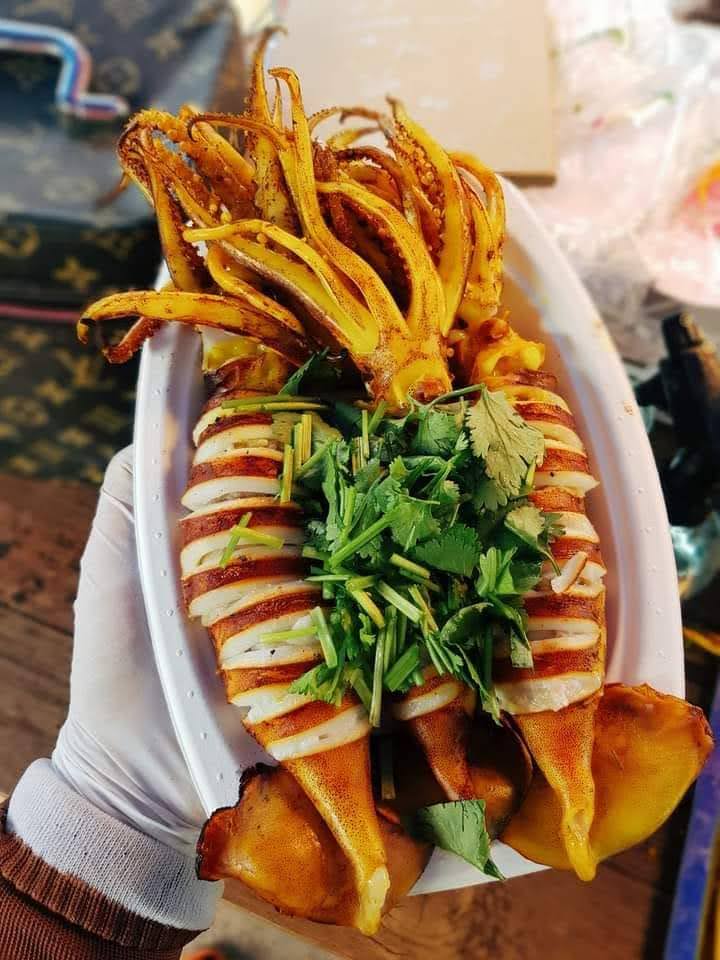 ร้านปลาหมึกย่าง นราธิวาส